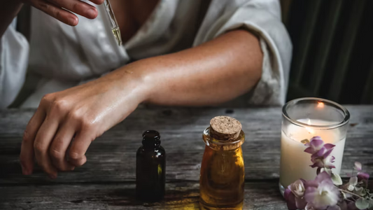 The Power of Facial Oils: Myths & Truths About Natural Skincare