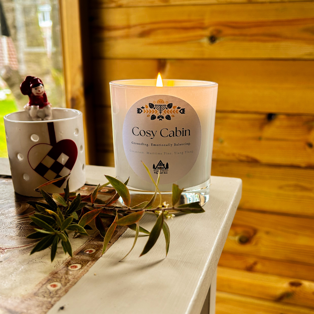 Cosy Cabin Essential Oil Candle & Wax Melts